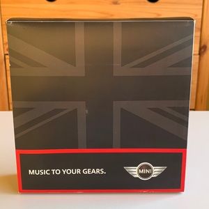 NIB Foldable Loudspeakers from MINI